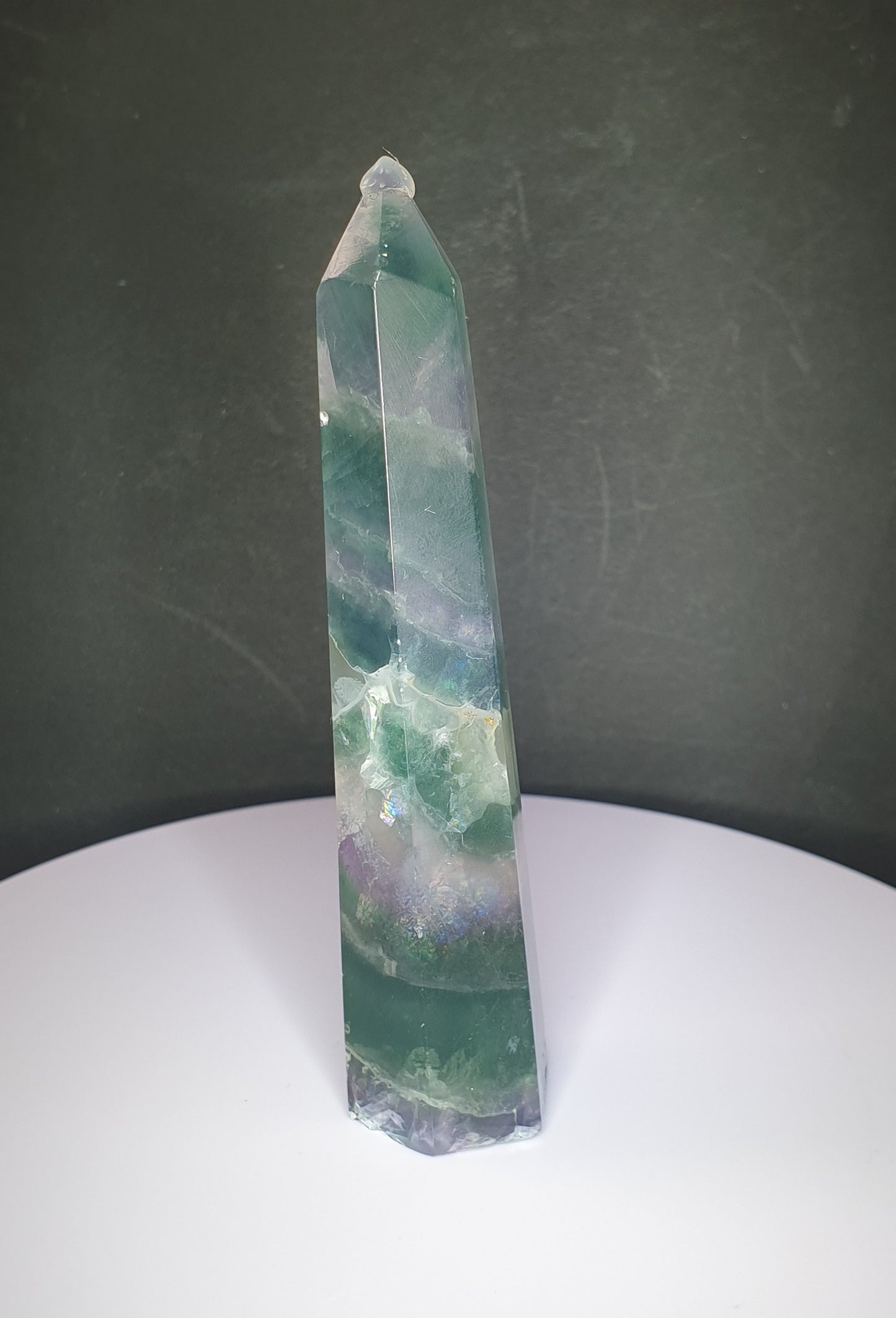 FLUORITE POINT 54.87G