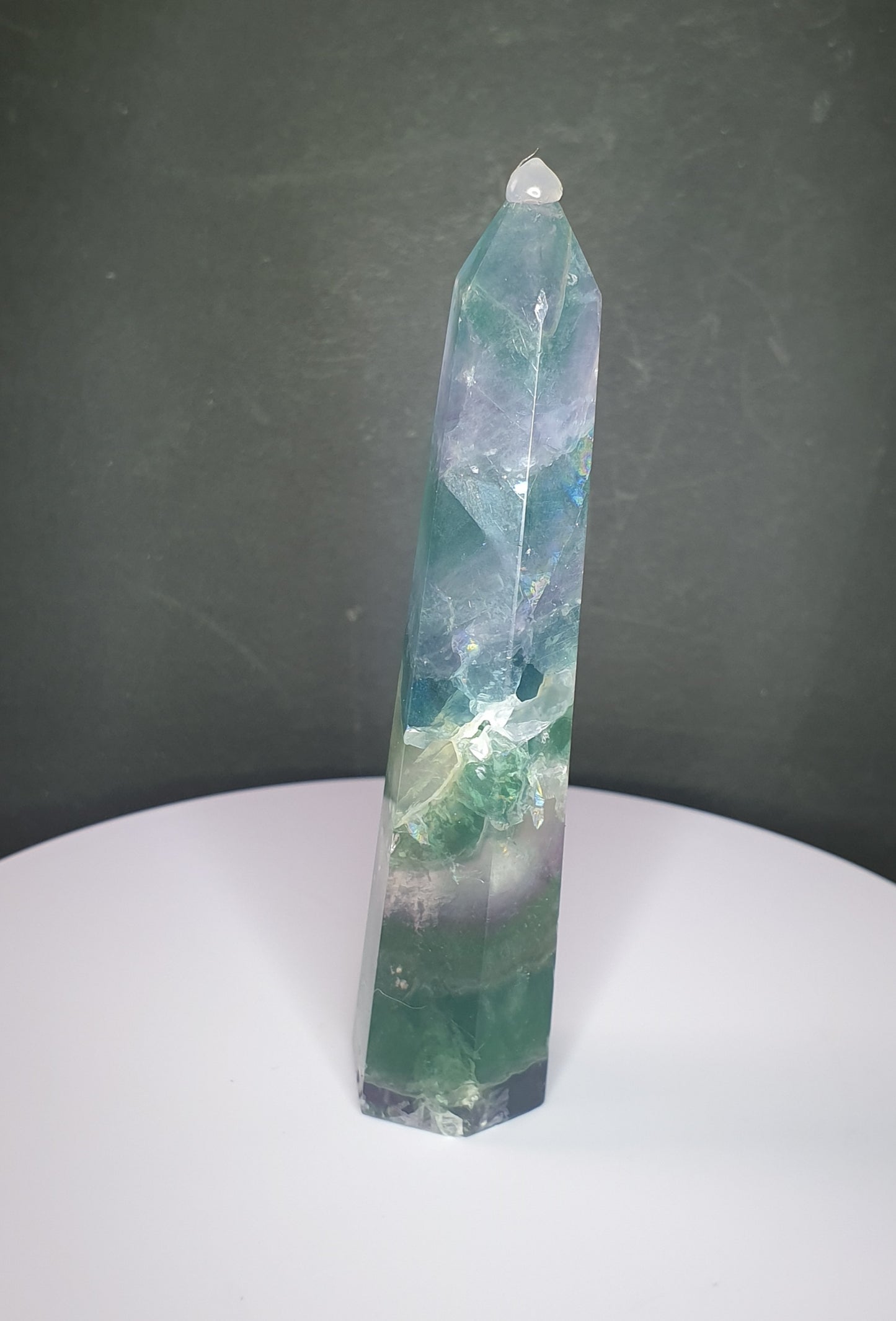 FLUORITE POINT 54.87G