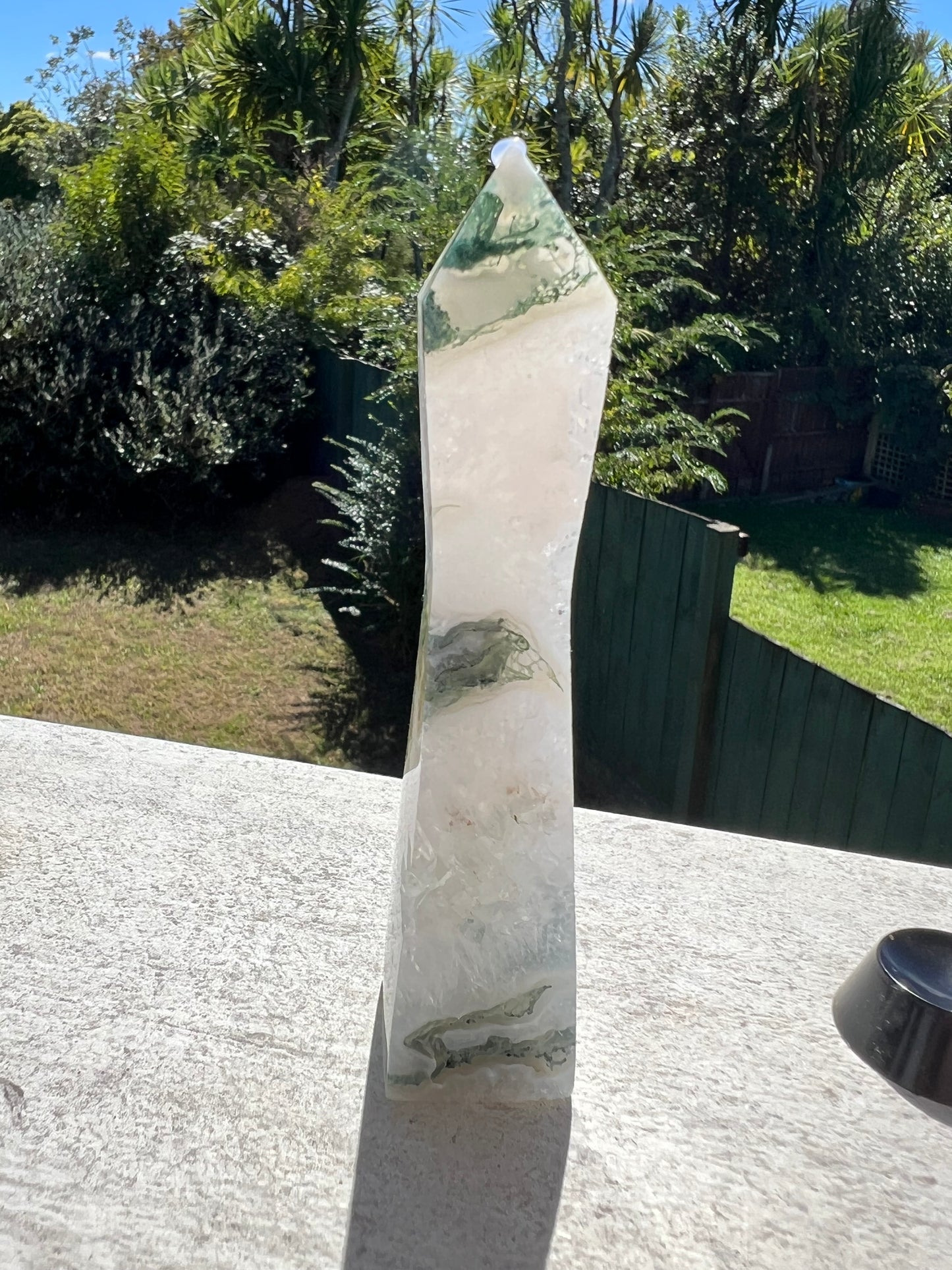 MOSS AGATE VENUS TOWER WITH DRUZY 137.68G