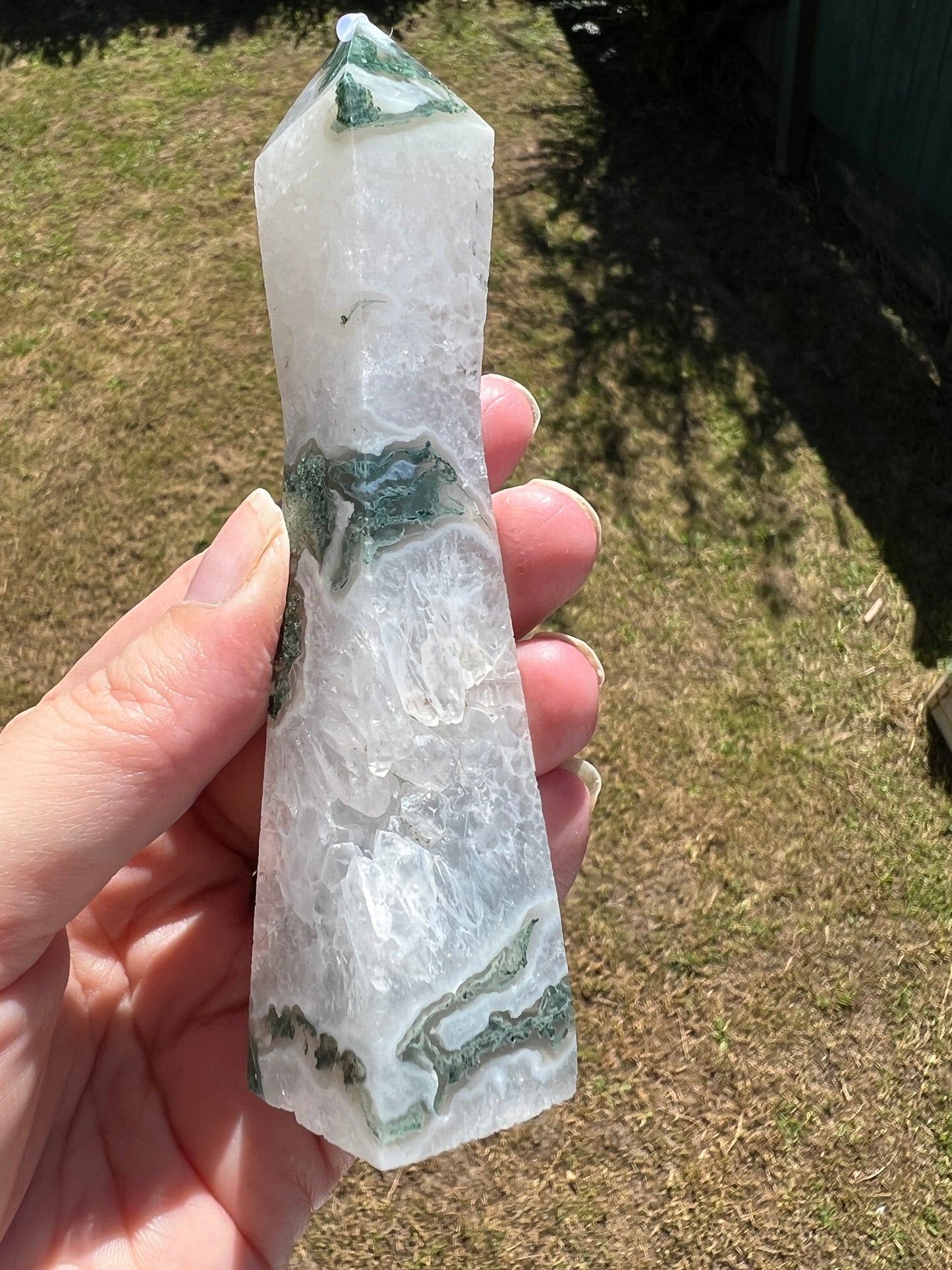 MOSS AGATE VENUS TOWER WITH DRUZY 137.68G